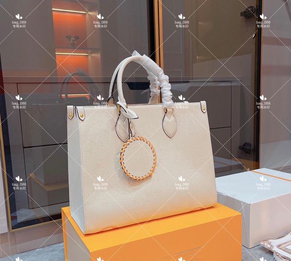 wholesale lady shopping bag for women tote oxidation leather shoulder bag fashion handbags presbyopic women purse classic messenger bag
wholesale lady shopping bag for women tote oxidation leather shoulder bag fashion handbags presbyopic women purse classic messenger bag