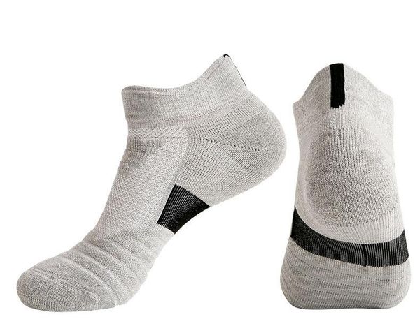 medium length running socks men's outdoor sports cycling fitness ball walking comfortable towel bottom thickened antiskid sweat absorbi, Black
medium length running socks men's outdoor sports cycling fitness ball walking comfortable towel bottom thickened antiskid sweat absorbi, Black