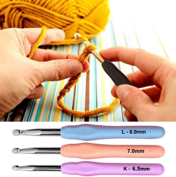wool crochet knitting tool accessories set 14 wrgonomic needles, non dlip rubber sleeves and needle sewing notions & tools, Black
wool crochet knitting tool accessories set 14 wrgonomic needles, non dlip rubber sleeves and needle sewing notions & tools, Black