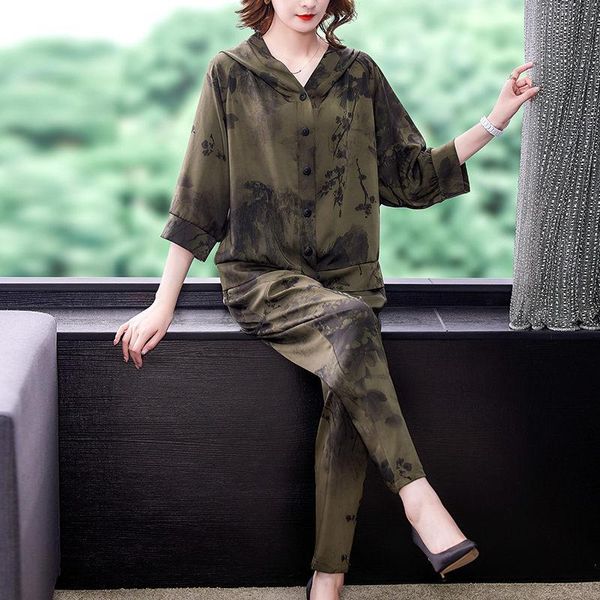 women's two piece pants retro plus size suit summer hooded cardigan shirt jacket fashionable set and harem printed tracksuit zh1610, White
women's two piece pants retro plus size suit summer hooded cardigan shirt jacket fashionable set and harem printed tracksuit zh1610, White
