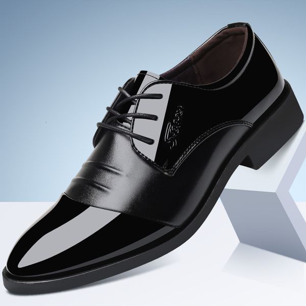 shoe fancy plutonium leather the form of men dressed in business black pointy oxford breathable formal wedding shoes mque
shoe fancy plutonium leather the form of men dressed in business black pointy oxford breathable formal wedding shoes mque