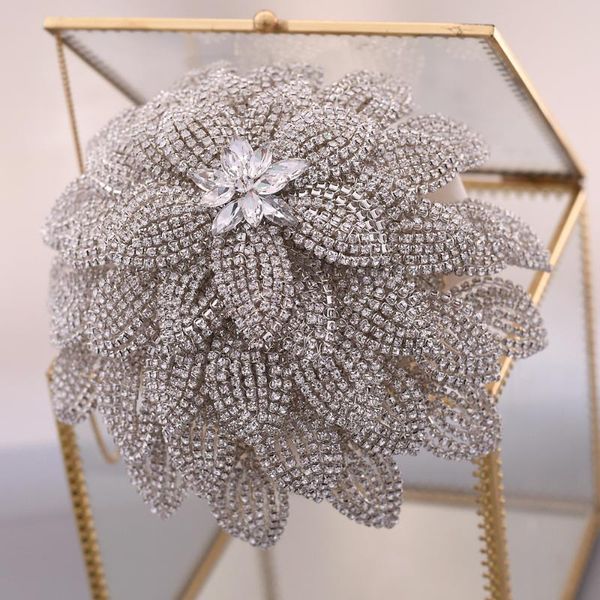 wedding flowers trixy hf01 luxury bouquet for brides bridal flower marrige accessories bride's hand
wedding flowers trixy hf01 luxury bouquet for brides bridal flower marrige accessories bride's hand