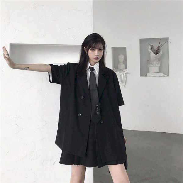 women's suits & blazers black suit summer thin section 2021 korean version loose double-breasted dark short-sleeved jacket female trend, White;black
women's suits & blazers black suit summer thin section 2021 korean version loose double-breasted dark short-sleeved jacket female trend, White;black