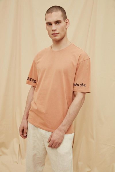 men's t-shirts trendyol male 100 organic cotton oversize fit t-shirt tmnss21ts1447, White;black 
men's t-shirts trendyol male 100 organic cotton oversize fit t-shirt tmnss21ts1447, White;black