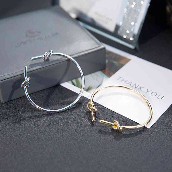 luxury new geometric open knot lovers copper bracelet wholesale men and women's hand jewelry, Black
luxury new geometric open knot lovers copper bracelet wholesale men and women's hand jewelry, Black