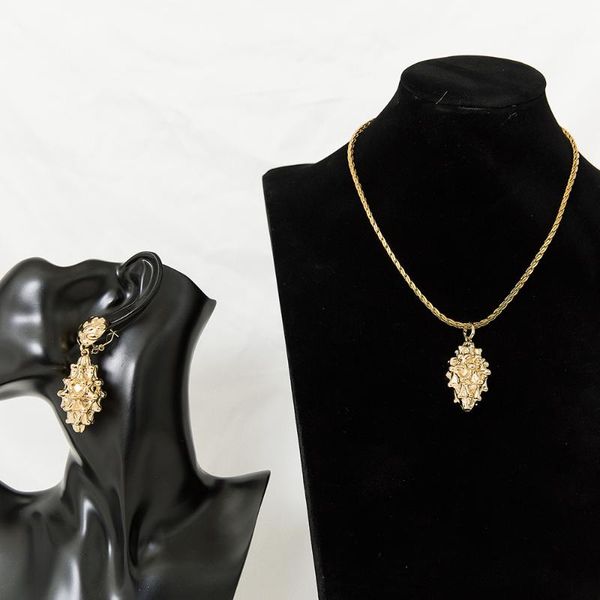 earrings & necklace acorn and set for woman party gift girlfriend fashion jewelry big accessories 2021 design, Silver
earrings & necklace acorn and set for woman party gift girlfriend fashion jewelry big accessories 2021 design, Silver