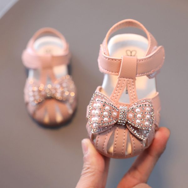 2021New Baby Toddler Shoes Comfortable Soft Bottom Baby Sandals Summer Girls Princess Shoes Kids bowknot rhinestone Pink White, Beige white
2021New Baby Toddler Shoes Comfortable Soft Bottom Baby Sandals Summer Girls Princess Shoes Kids bowknot rhinestone Pink White, Beige white
