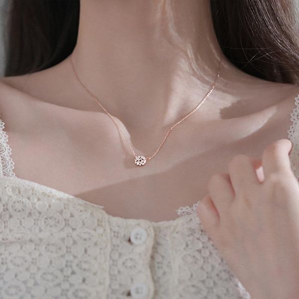 chains fashion jewelry crystal pendant necklace 2021 design chain selling for women party gifts, Silver
chains fashion jewelry crystal pendant necklace 2021 design chain selling for women party gifts, Silver