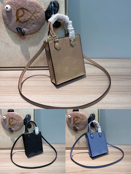 2021 luxury designer ladies genuine leather fashion bag casual one-shoulder packaging mobile phone small objects business travel with box
2021 luxury designer ladies genuine leather fashion bag casual one-shoulder packaging mobile phone small objects business travel with box