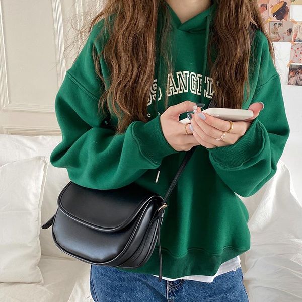 women shoulder crossbody bags female casual versatile saddle soild zipper small square messenger handbags purses
women shoulder crossbody bags female casual versatile saddle soild zipper small square messenger handbags purses