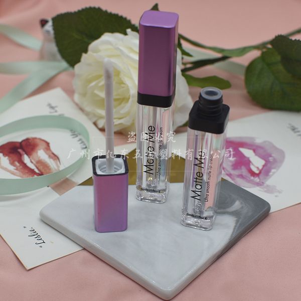 factory wholesale design make up new custom-made square plastic transparent lip glaze hollow high-end technology lip tube packaging material
factory wholesale design make up new custom-made square plastic transparent lip glaze hollow high-end technology lip tube packaging material