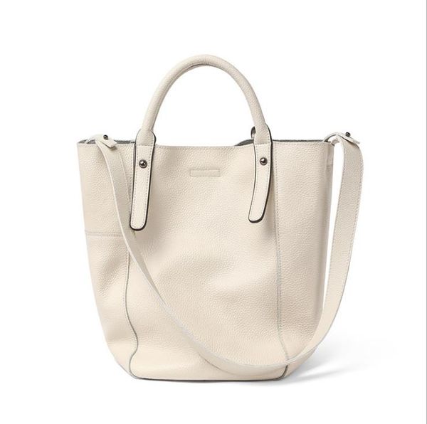 cross body viney leather handbags summer 2022 fashion bucket bag messenger lage-capacity portable shoulder bags
cross body viney leather handbags summer 2022 fashion bucket bag messenger lage-capacity portable shoulder bags