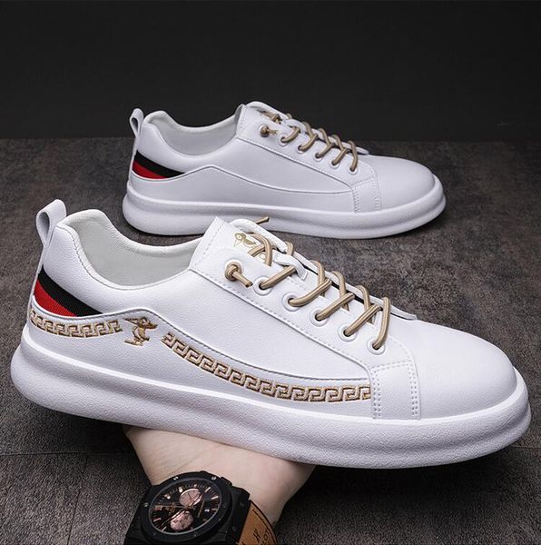 new leather lazy person round head breathable elastic belt boots youth trend contracted stitching embroidery small white casual man shoes, Black
new leather lazy person round head breathable elastic belt boots youth trend contracted stitching embroidery small white casual man shoes, Black