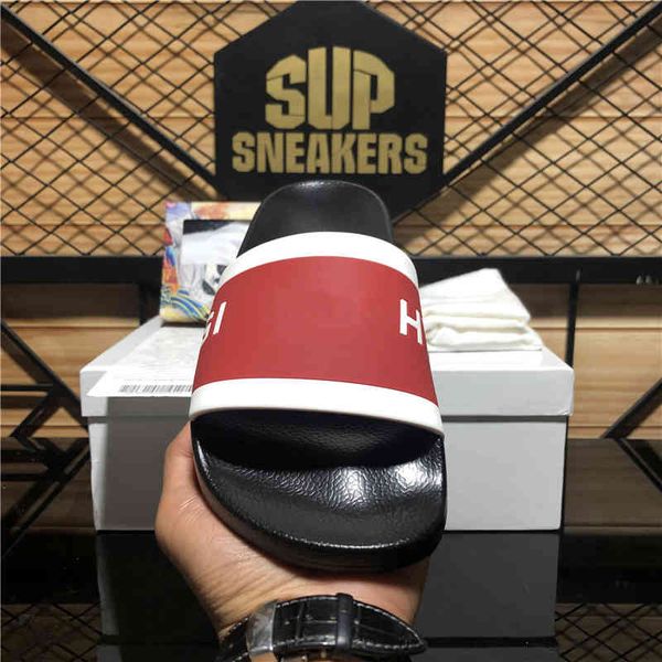 wholesale men's women's rubber slippers designers sandals graffiti slides bone resin desert sand summer fashion earth brown flat, Black
wholesale men's women's rubber slippers designers sandals graffiti slides bone resin desert sand summer fashion earth brown flat, Black