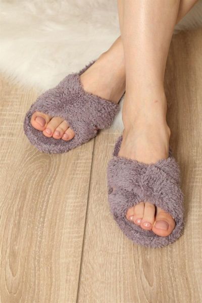 winter women cross plush home slippers faux fur fashion warm shoes woman slip on flats female flip flops black cherry red pink
winter women cross plush home slippers faux fur fashion warm shoes woman slip on flats female flip flops black cherry red pink