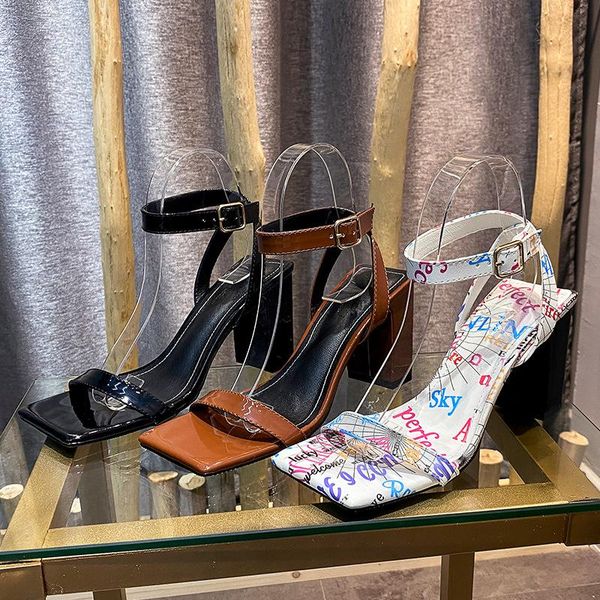 dress shoes 2021 square head summer women's high heel sandals hollow out clip toe beach fairy flower, Black
dress shoes 2021 square head summer women's high heel sandals hollow out clip toe beach fairy flower, Black
