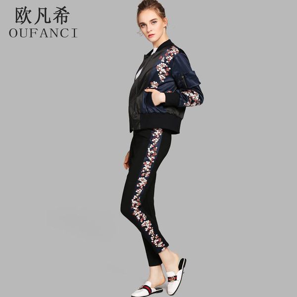 women's suits & blazers oufanci 2021 autumn winter pant suit two piece sets women print sweatshirt embroidery zipper tracksuit femme ou, White;black
women's suits & blazers oufanci 2021 autumn winter pant suit two piece sets women print sweatshirt embroidery zipper tracksuit femme ou, White;black