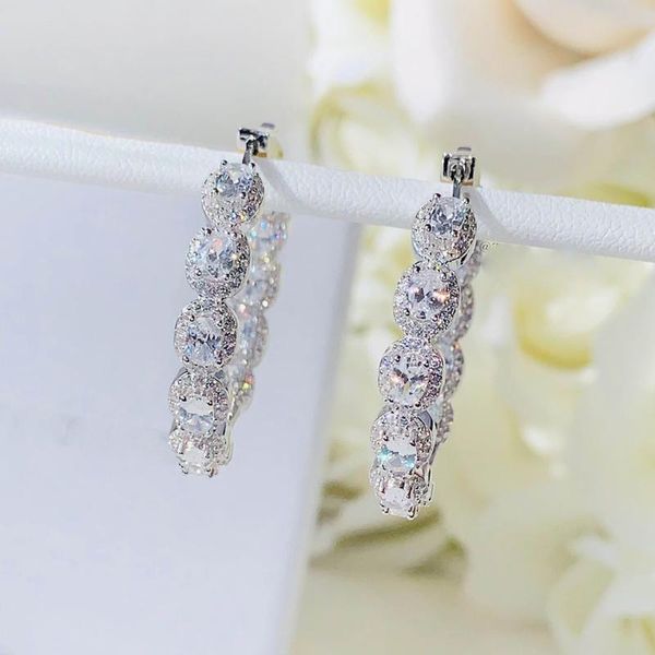 hoop & huggie 35mm big baguette oval cz earrings full iced out bling cubic zirconia hip hop fashion jewelry for women girl, Golden;silver
hoop & huggie 35mm big baguette oval cz earrings full iced out bling cubic zirconia hip hop fashion jewelry for women girl, Golden;silver
