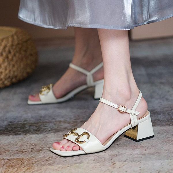 sandals 2021 spring and summer fashion high-heeled women's shoes temperament all-match, Black
sandals 2021 spring and summer fashion high-heeled women's shoes temperament all-match, Black