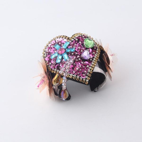 bangle bracelets for women luxury jewelry designer heart-shaped open orange color enamel fashion 2021 bracelet gift, Black
bangle bracelets for women luxury jewelry designer heart-shaped open orange color enamel fashion 2021 bracelet gift, Black