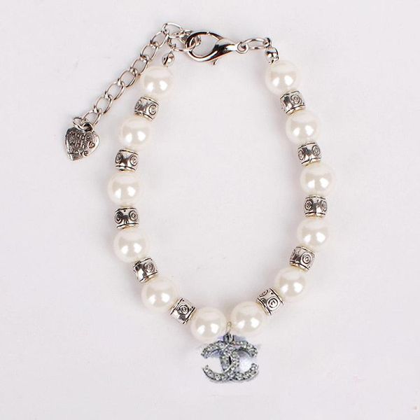 cat costumes clear beads dog's necklace with brand charm crystal cat's grooming jewelry pet's
cat costumes clear beads dog's necklace with brand charm crystal cat's grooming jewelry pet's