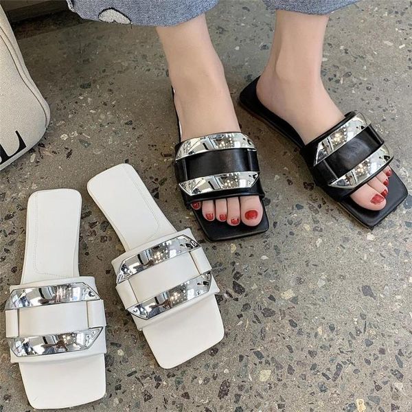 charm open-toe flat slippers set foot vacation beach sandals casual flip flops women shoes fashion metal chain, Black
charm open-toe flat slippers set foot vacation beach sandals casual flip flops women shoes fashion metal chain, Black