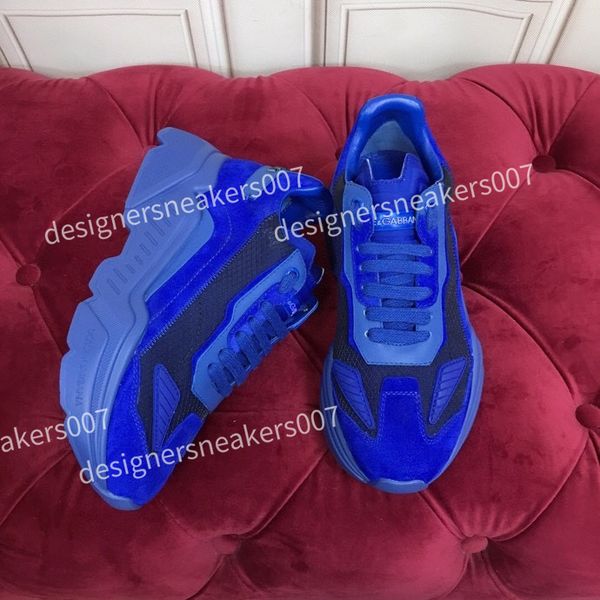 2022 paris 17fw triple s designer shoes boots men women clear sole athletic black white retro green trainers fashion platform sneakers 35-45
2022 paris 17fw triple s designer shoes boots men women clear sole athletic black white retro green trainers fashion platform sneakers 35-45