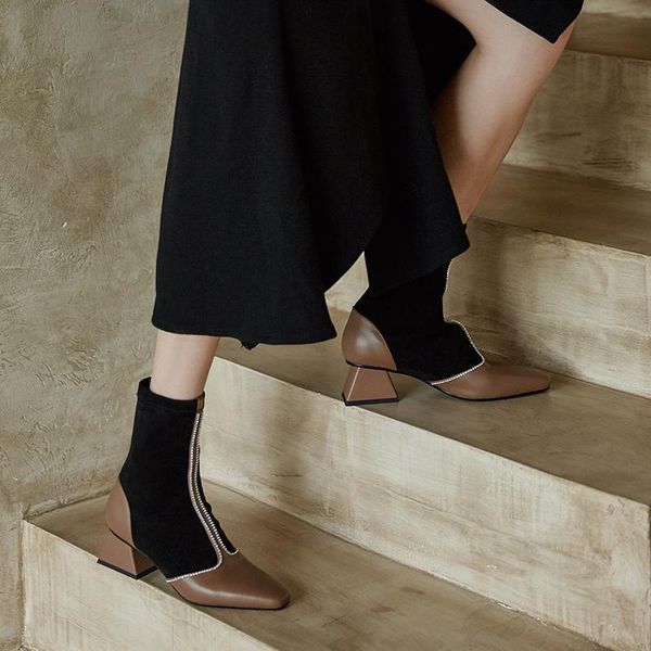 dress shoes autumn 2021 square toe thin boots rhinestone stretch color matching socks women fashion thick heel single x474, Black
dress shoes autumn 2021 square toe thin boots rhinestone stretch color matching socks women fashion thick heel single x474, Black