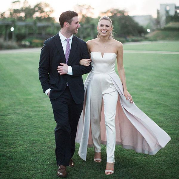 ivory satin wedding gowns with overskirt jumpsuits country boho bridal dresses outfit with pants sweep trainvestido de novia, White
ivory satin wedding gowns with overskirt jumpsuits country boho bridal dresses outfit with pants sweep trainvestido de novia, White
