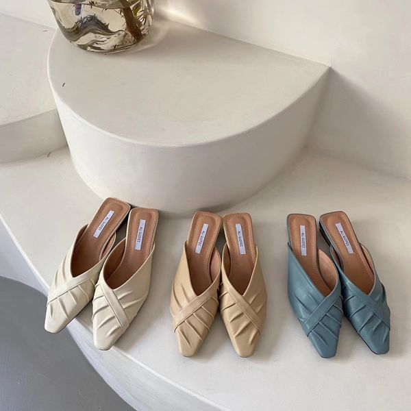 casual women slippers small square toe slip on thick low heeled flats summer casual slides solid color fashion slides sandals 210513, Black
casual women slippers small square toe slip on thick low heeled flats summer casual slides solid color fashion slides sandals 210513, Black