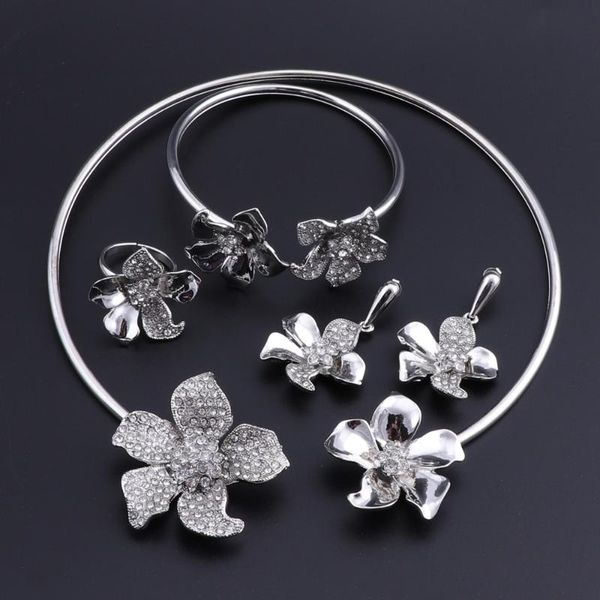 earrings & necklace oeoeos silver plated nigerian wedding african beads jewelry sets fashion women dubai wholesale costume design
earrings & necklace oeoeos silver plated nigerian wedding african beads jewelry sets fashion women dubai wholesale costume design