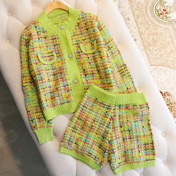 sweaters 2021 long sleeve plaid cardigan coat outwear and shorts pants outfits fluorescent color knitted fleece suit sets, White;black
sweaters 2021 long sleeve plaid cardigan coat outwear and shorts pants outfits fluorescent color knitted fleece suit sets, White;black