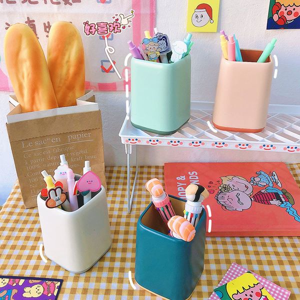 pencil cartoon style two color splicing pen holder creative simple office deskornament storage stationery box pen box
pencil cartoon style two color splicing pen holder creative simple office deskornament storage stationery box pen box