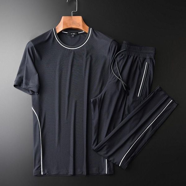 men's t-shirts leisure sports suit slim 2021 summer silk slip fashion color contrast short sleeve pants two piece, White;black
men's t-shirts leisure sports suit slim 2021 summer silk slip fashion color contrast short sleeve pants two piece, White;black