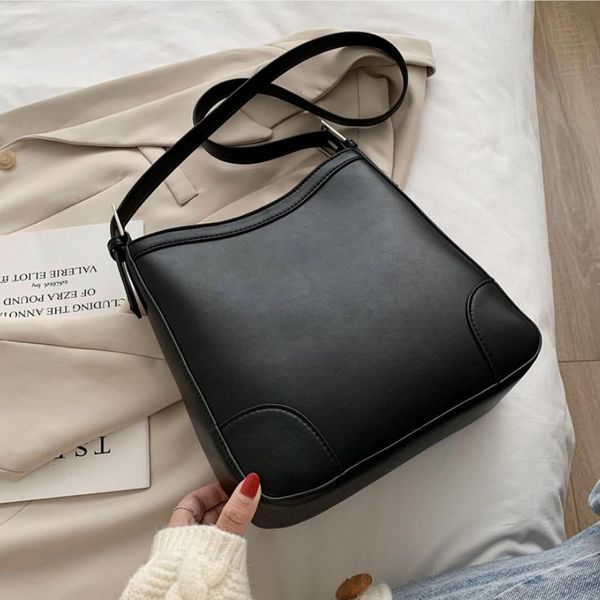evening bags bucket bag crossbody 2021 autumn vintage sac femme bolso mujer women shoulder leather for books laptorebka
evening bags bucket bag crossbody 2021 autumn vintage sac femme bolso mujer women shoulder leather for books laptorebka