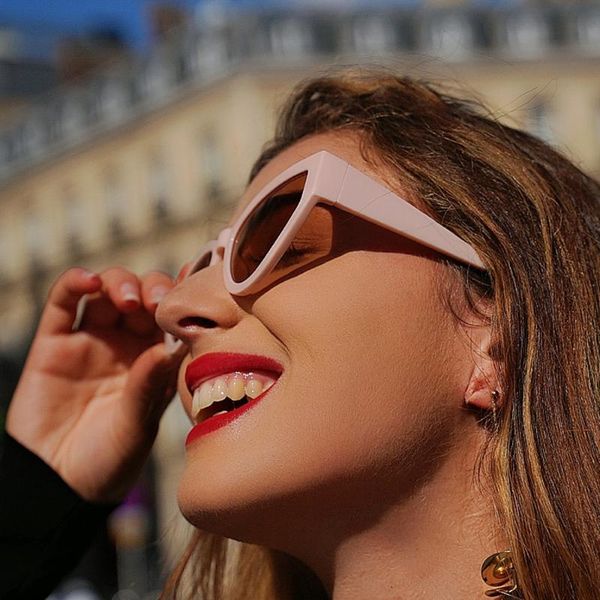 sunglasses retro black cat eye 2021 irregular frame fashion ladies shades trending streetwear eyewear, White;black
sunglasses retro black cat eye 2021 irregular frame fashion ladies shades trending streetwear eyewear, White;black