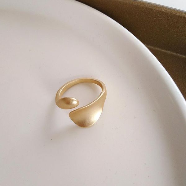 cluster rings personality trend metal ring for women jewelry design matte golden plating finger creative girl student party gifts, Golden;silver
cluster rings personality trend metal ring for women jewelry design matte golden plating finger creative girl student party gifts, Golden;silver