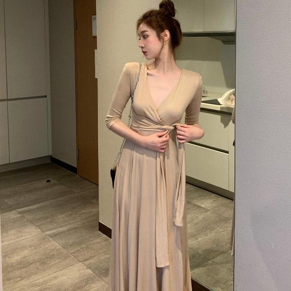 casual dresses autumn v neck long sleeve khaki dress women bandage slim high waist temperament wild robe vestido feminino pink retro, Black;gray
casual dresses autumn v neck long sleeve khaki dress women bandage slim high waist temperament wild robe vestido feminino pink retro, Black;gray