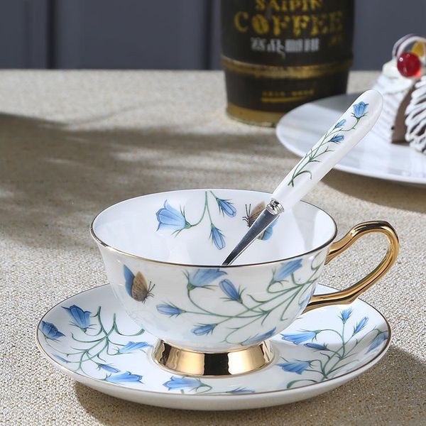 mugs bone china flower tea cup saucer ceramics european teacups and sets coffee teaware mokken household supplies ek50bd
mugs bone china flower tea cup saucer ceramics european teacups and sets coffee teaware mokken household supplies ek50bd