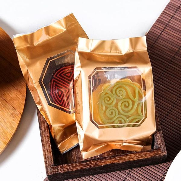 gift wrap 100 pcs golden hollow moon cake bags 50g/80g/100g plastic cookie candy bag au23 21 drop
gift wrap 100 pcs golden hollow moon cake bags 50g/80g/100g plastic cookie candy bag au23 21 drop