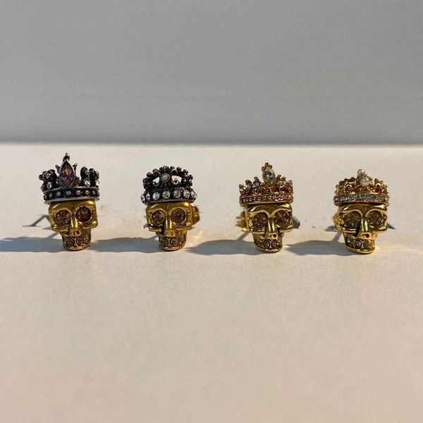 brand fashion jewelry gold color skull head earrings black crystal vintage steam punk design crown skull fine party earrings, Golden
brand fashion jewelry gold color skull head earrings black crystal vintage steam punk design crown skull fine party earrings, Golden