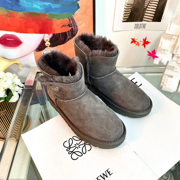 designer boots classic leather thick-soled desert martinboot winter ladies high heels chirstmas halloween easter day shoelace box womens des, Black
designer boots classic leather thick-soled desert martinboot winter ladies high heels chirstmas halloween easter day shoelace box womens des, Black