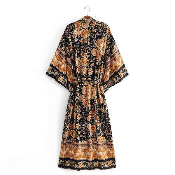women's swimwear cotton vintage kimono autumn slim beach cover-up with sashes bohemian print floral bathrobe long cardigan wo, White;black
women's swimwear cotton vintage kimono autumn slim beach cover-up with sashes bohemian print floral bathrobe long cardigan wo, White;black
