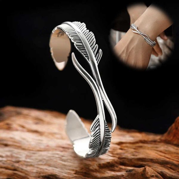 open adjustable tibetan silver bangle feather shape cuff bracelet for men women classic jewelry gift accessories bangles q0719, Black
open adjustable tibetan silver bangle feather shape cuff bracelet for men women classic jewelry gift accessories bangles q0719, Black