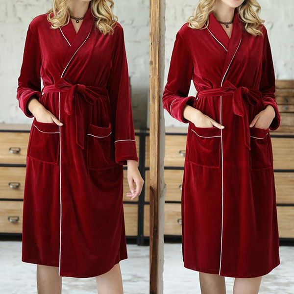 women's sleepwear ladies gold velvet v-neck pocket lacing cardigan nightgown long sleeve pure color robe women winter warm homewear, Black;red
women's sleepwear ladies gold velvet v-neck pocket lacing cardigan nightgown long sleeve pure color robe women winter warm homewear, Black;red