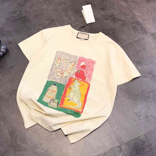 2022 factory wholesale new gujia ins four palace strawberry leopard sketch digital printing loose short sleeve t-shirt girl, White
2022 factory wholesale new gujia ins four palace strawberry leopard sketch digital printing loose short sleeve t-shirt girl, White