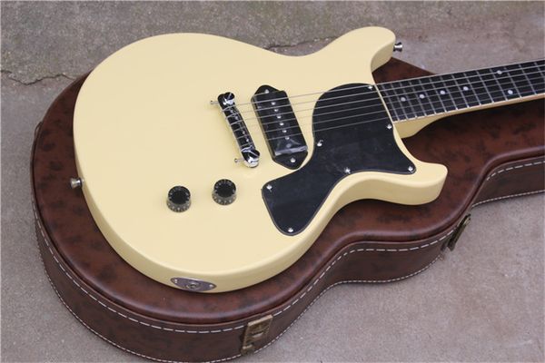 relic yellow sailer super electric guitar with p90 pickup
relic yellow sailer super electric guitar with p90 pickup