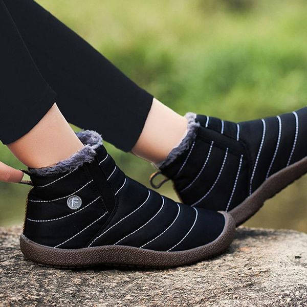 boots women's snow shoes winter plush ladies ankle non-slip outdoor slip on round toe warm female flats comfortable 2021, Black
boots women's snow shoes winter plush ladies ankle non-slip outdoor slip on round toe warm female flats comfortable 2021, Black