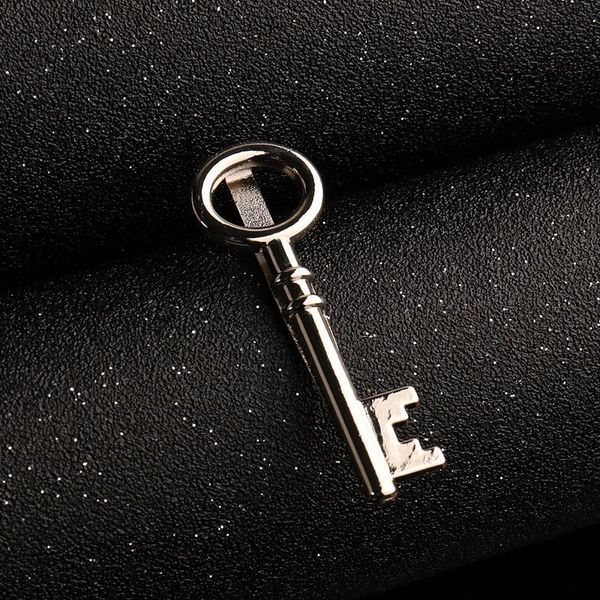 pins, brooches doux key for men brand creative metal necktie clip clasp pins suit casual business pisacorbatas brooch jewelry gift, Gray
pins, brooches doux key for men brand creative metal necktie clip clasp pins suit casual business pisacorbatas brooch jewelry gift, Gray