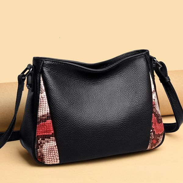 fashion head leather bag in spring and summer, one shoulder messenger bag, women's leisure handbag
fashion head leather bag in spring and summer, one shoulder messenger bag, women's leisure handbag